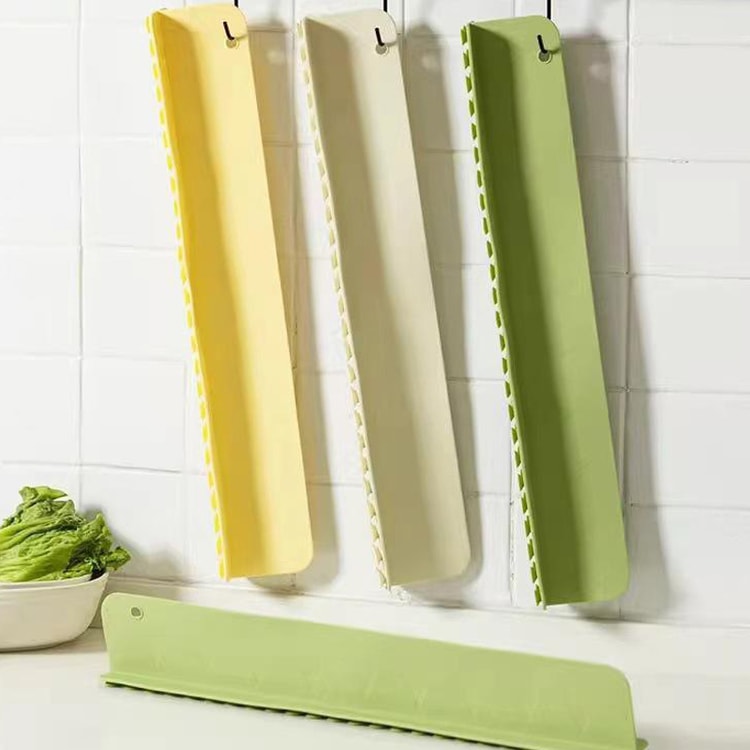 Silicone Sink Splash Guard with Suction Cups – Water Baffle to Protect Clothes and Surfaces